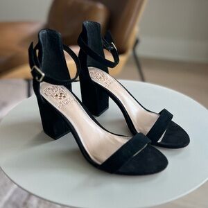 Vince Camuto Black Suede Sandals size 7